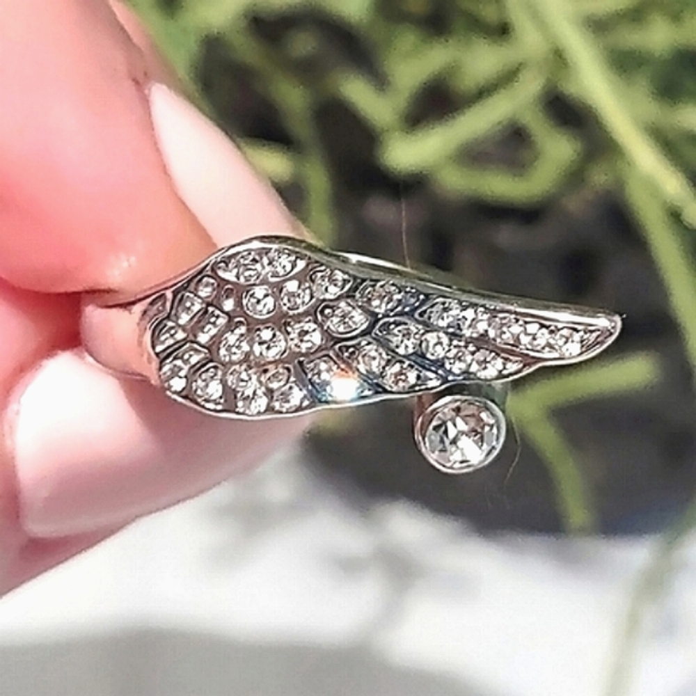 Ring Stainless Steele Silver & Crystal Sz 6 Women's Wing Angel Bird Jewelry